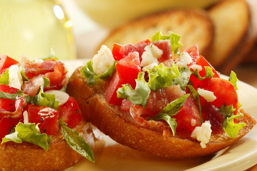 Bacon, Lettuce & Tomato Bruschetta