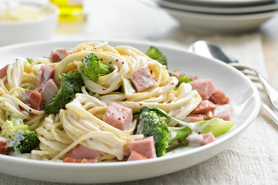 Ham and Spaghetti Alfredo