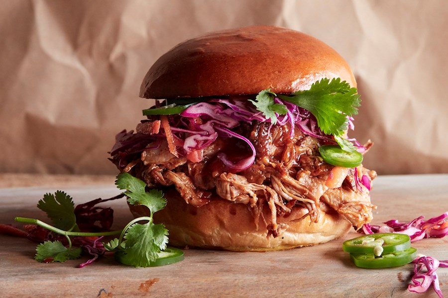 Honey BBQ Pulled Pork Burgers